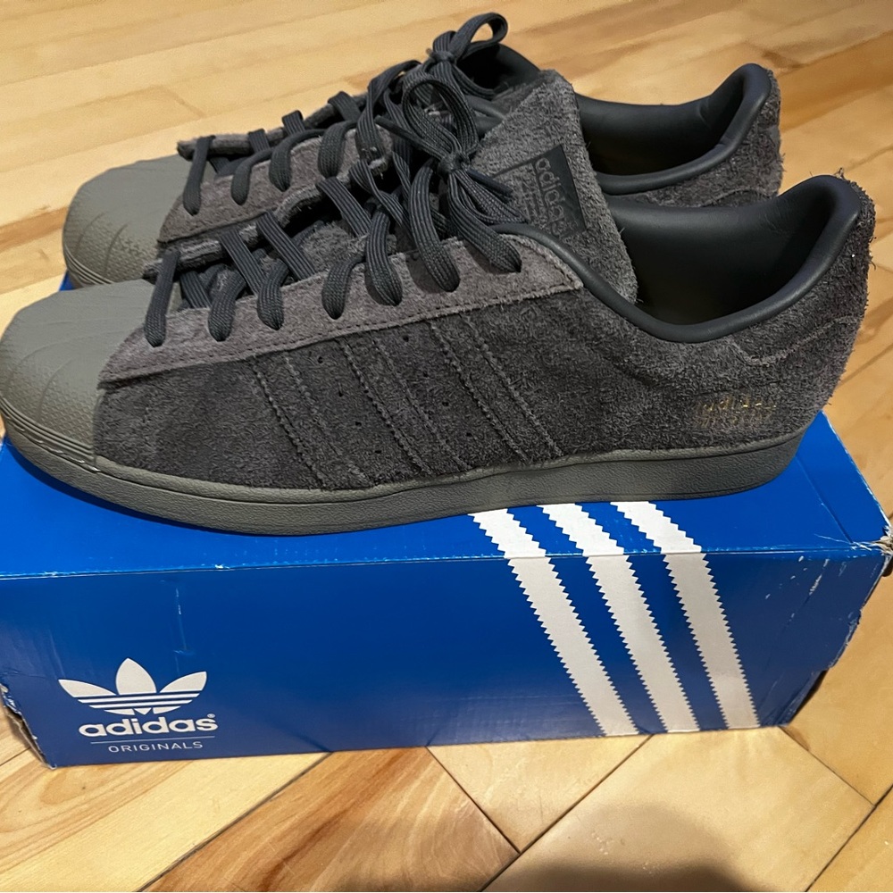 Adidas superstar